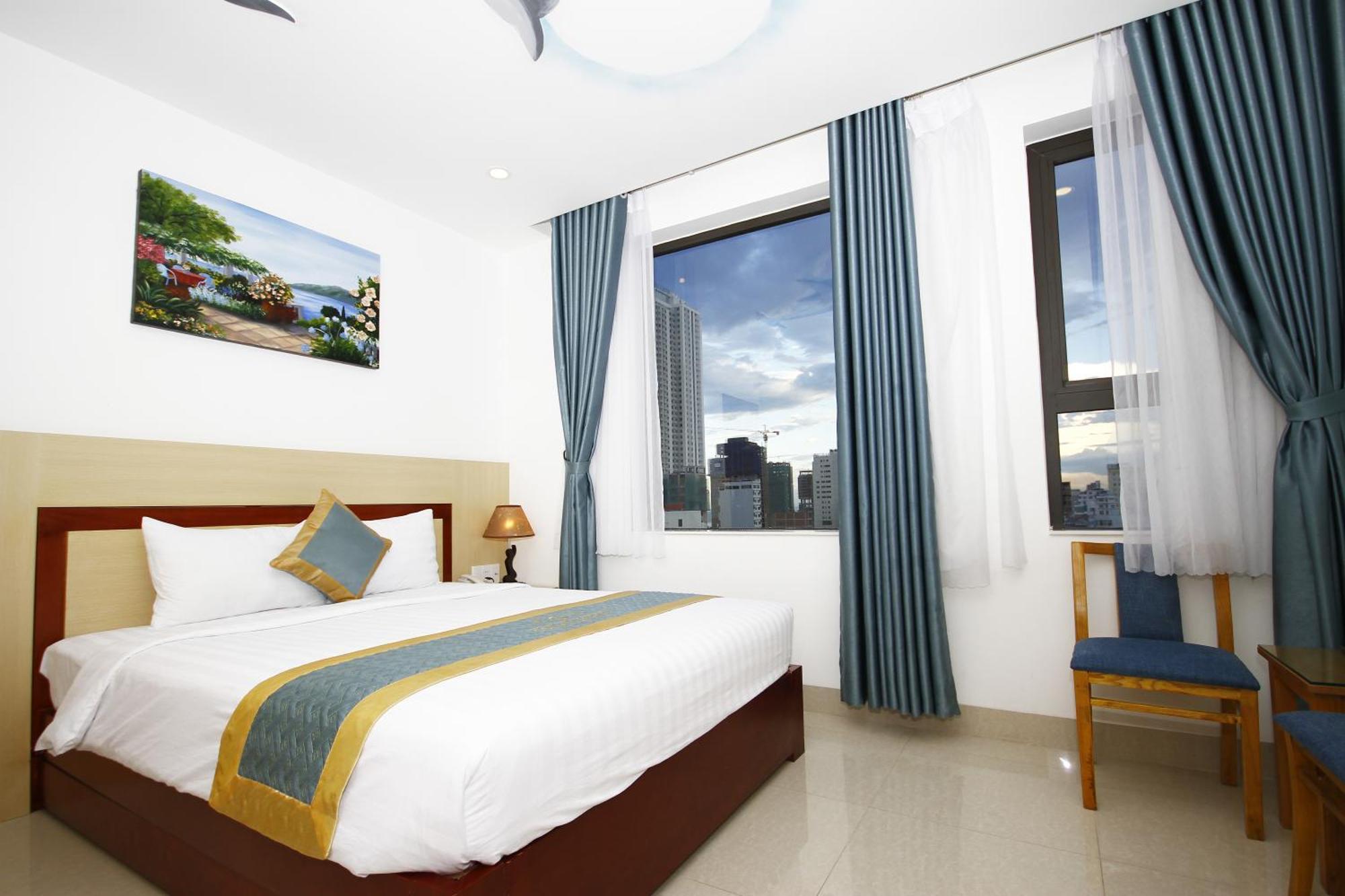 Maxhome Luxury Hotel Da Nang Exterior photo